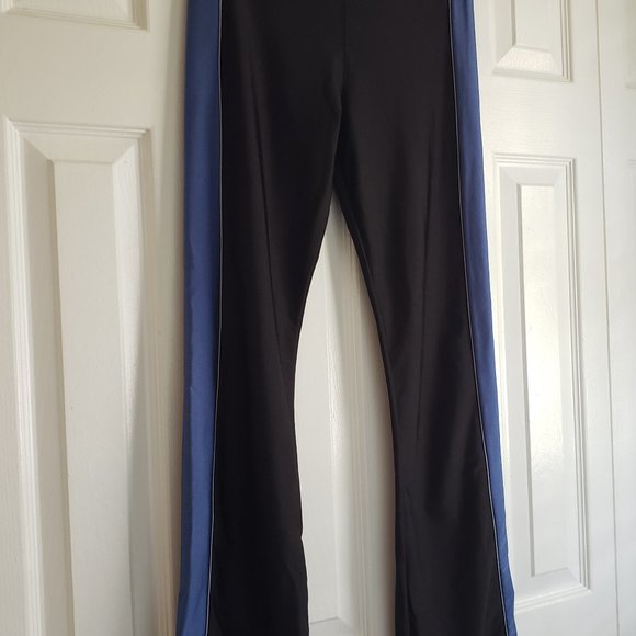 ***SOLD***Everlast Gym Wear - Picture 2 of 2